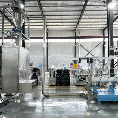 डबल स्क्रू पालतू भोजन एक्सट्रूडर अद्वितीय सूखी पालतू भोजन उत्पादन लाइन 2 टन / घंटा