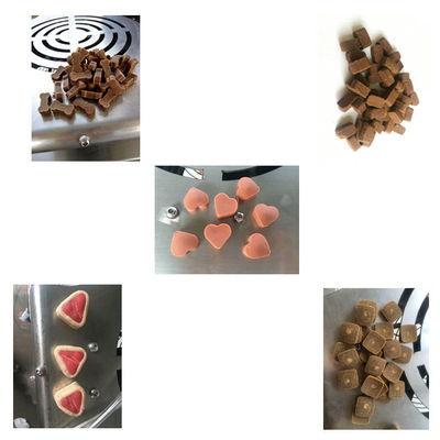 उच्च प्रोटीन सूखी प्राकृतिक बिल्ली पालतू भोजन उत्पादन लाइन 18kw के साथ 1 साल की वारंटी