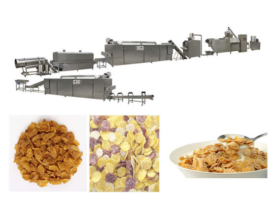 पूर्ण स्वचालित नाश्ता अनाज मकई का आटा बाहर निकालना मशीन Stailess Steel Siemens Motor PLC